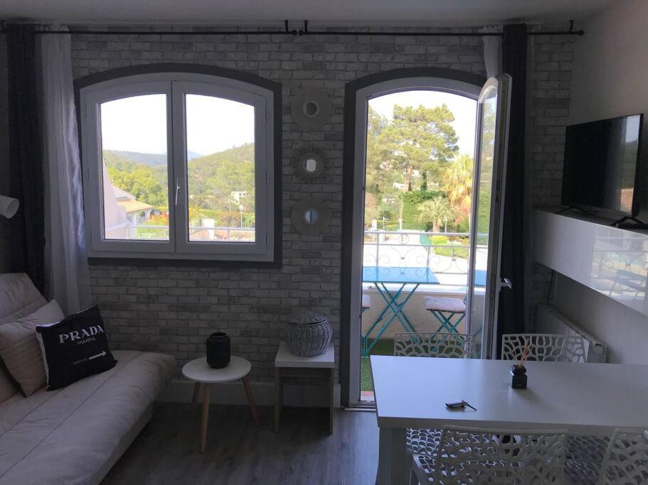 Les Issambres Superbe Studio Avec Terrasse Roquebrune-sur-Argens Exterior foto